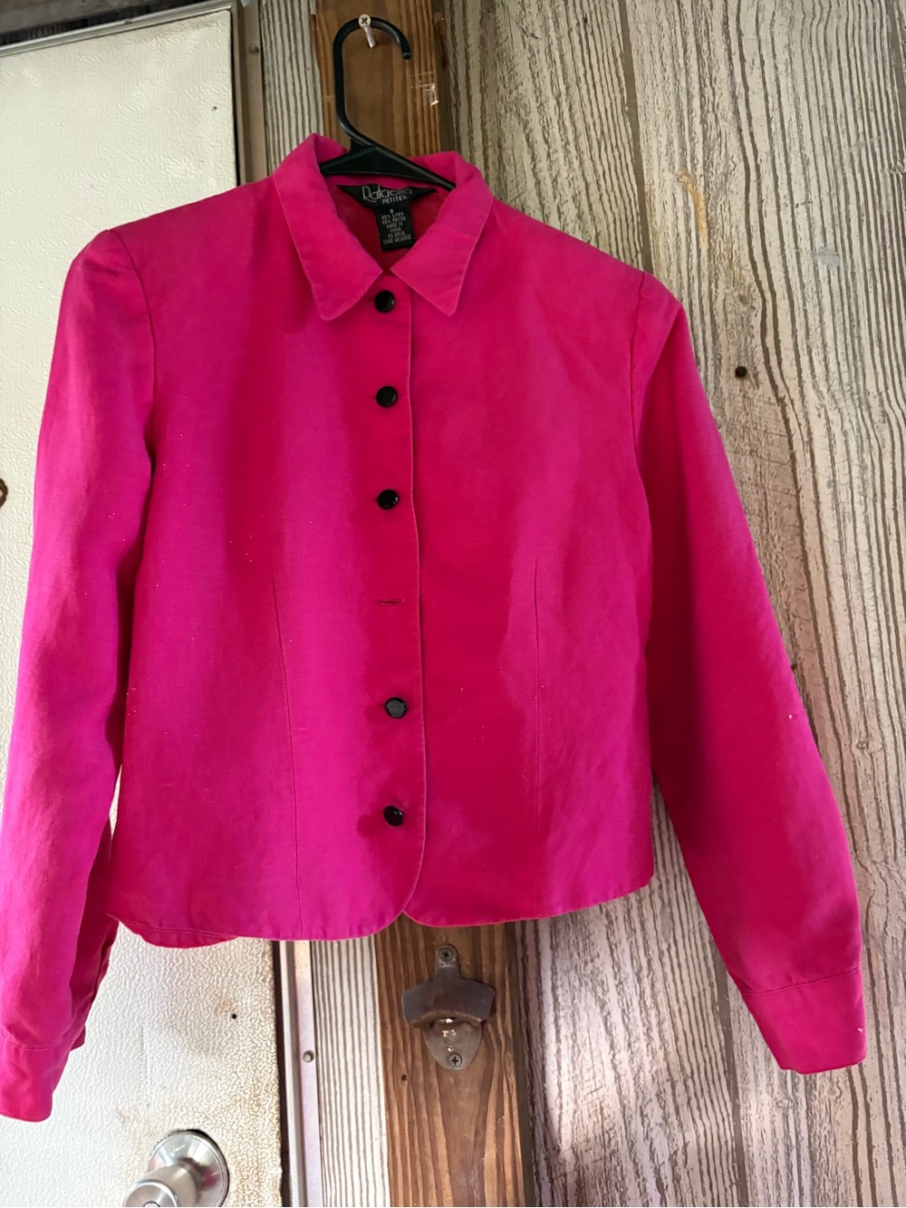 Rafaella Petites Size 6 Cropped Jacket Hot Pink Linen Rayon FLAW Missing 1 Butto